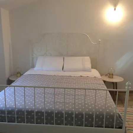 Casa Delle Due Sorelle Apartamento *